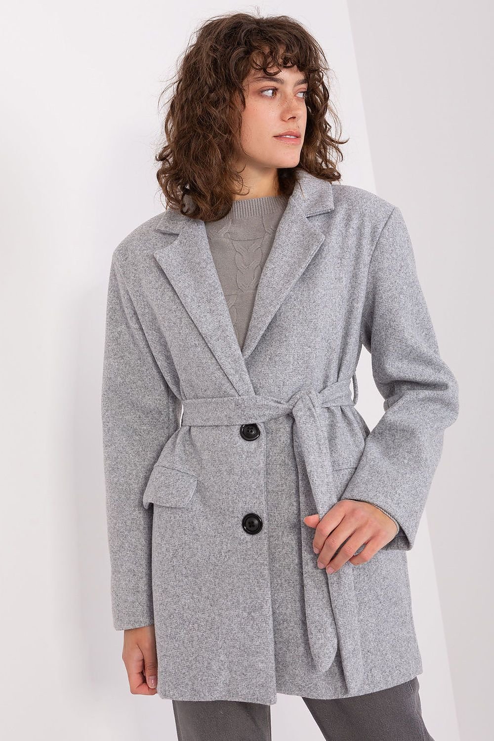 Coat model 190140